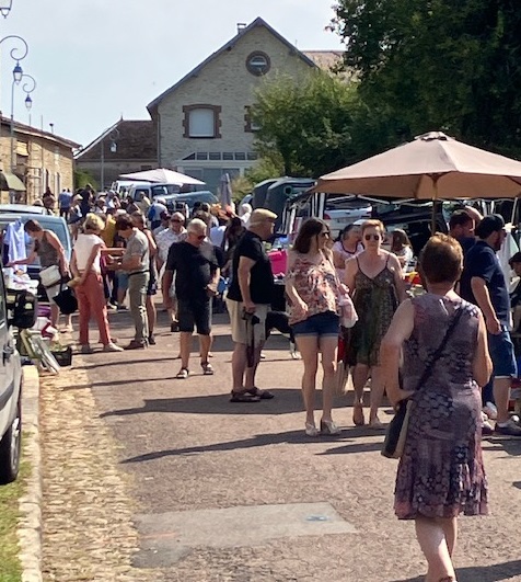 Img.Vide grenier Amance1